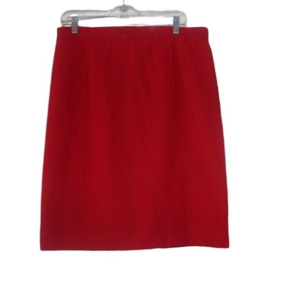 Sag Harbor Straight Skirt Red Lined Knee Length Size 18 NWT - Picture 1 of 6